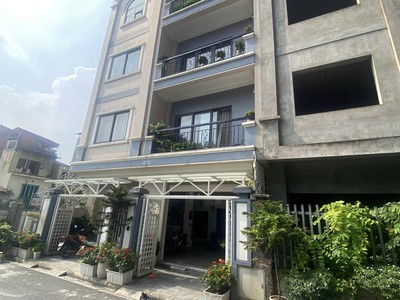 Chính chủ cho thuê căn hộ 2N1K tại phố chùa láng 6764