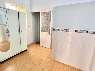 Chính chủ cho thuê căn hộ 2N1K tại phố chùa láng 6056