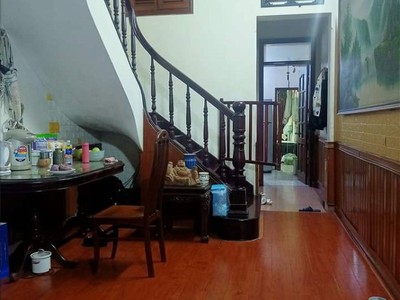 Chính chủ cho thuê căn hộ 2N1K tại phố chùa láng 6714