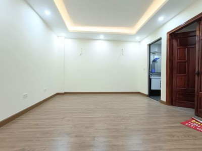 Chính chủ cho thuê căn hộ 2N1K tại phố chùa láng 5870