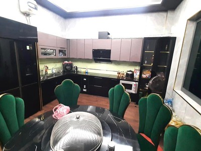 Chính chủ cho thuê căn hộ 2N1K tại phố chùa láng 6898
