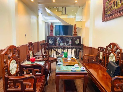 Chính chủ cho thuê căn hộ 2N1K tại phố chùa láng 5927