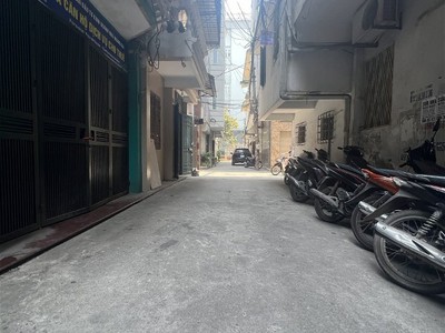 Chính chủ cho thuê căn hộ 2N1K tại phố chùa láng 6568