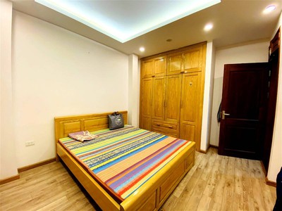 Chính chủ cho thuê căn hộ 2N1K tại phố chùa láng 6348