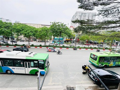 Chính chủ cho thuê căn hộ 2N1K tại phố chùa láng 6451