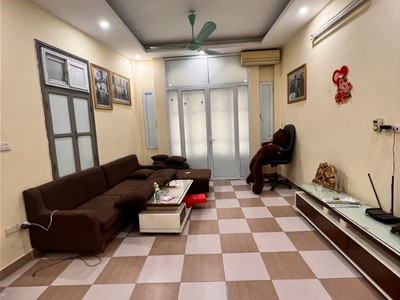 Chính chủ cho thuê căn hộ 2N1K tại phố chùa láng 6622
