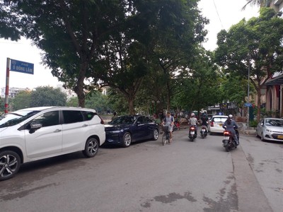Chính chủ cho thuê căn hộ 2N1K tại phố chùa láng 6813