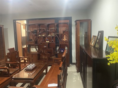 Chính chủ cho thuê căn hộ 2N1K tại phố chùa láng 6092
