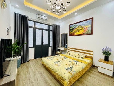 Chính chủ cho thuê căn hộ 2N1K tại phố chùa láng 5240