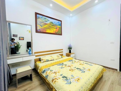 Chính chủ cho thuê căn hộ 2N1K tại phố chùa láng 5241