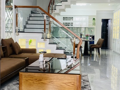 Bán nhà hòa minh hòa phú giá siêu đẹp, chủ tặng xe ô tô cho khách 0