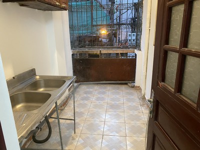 Chính chủ cho thuê căn hộ 2N1K tại phố chùa láng 6227