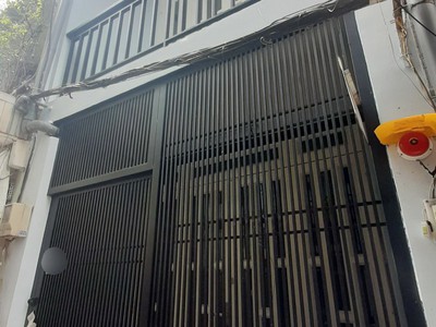 Chính chủ cho thuê căn hộ 2N1K tại phố chùa láng 7764