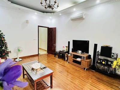 Chính chủ cho thuê căn hộ 2N1K tại phố chùa láng 7558
