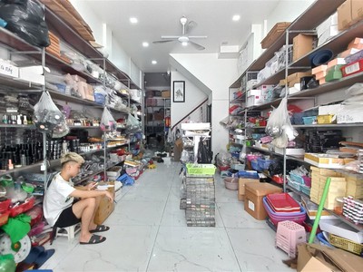 Chính chủ cho thuê căn hộ 2N1K tại phố chùa láng 7125