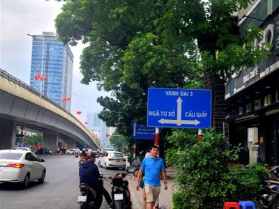 Chính chủ cho thuê căn hộ 2N1K tại phố chùa láng 8254