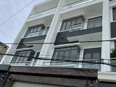 Chính chủ cho thuê căn hộ 2N1K tại phố chùa láng 7060