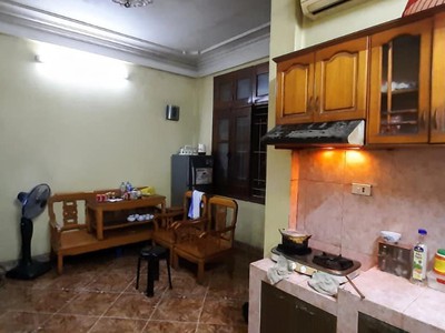 Chính chủ cho thuê căn hộ 2N1K tại phố chùa láng 7643