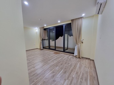 Chính chủ cho thuê căn hộ 2N1K tại phố chùa láng 7415