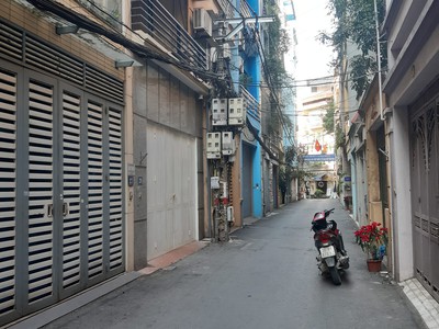 Chính chủ cho thuê căn hộ 2N1K tại phố chùa láng 8100