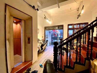 Chính chủ cho thuê căn hộ 2N1K tại phố chùa láng 7953