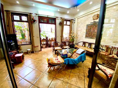 Chính chủ cho thuê căn hộ 2N1K tại phố chùa láng 7954