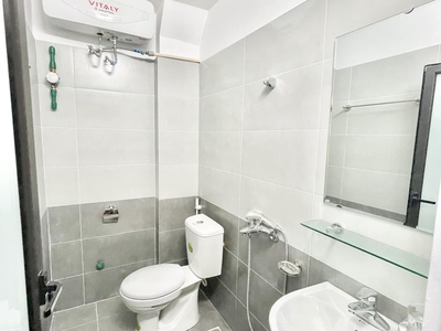 Chính chủ cho thuê căn hộ 2N1K tại phố chùa láng 8297