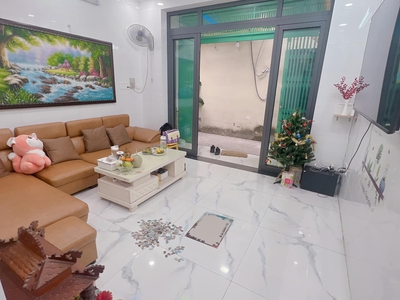 Chính chủ cho thuê căn hộ 2N1K tại phố chùa láng 7188
