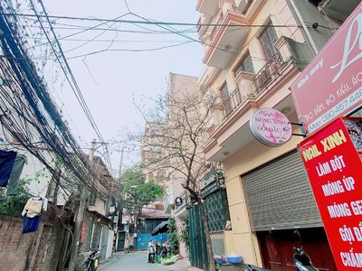 Chính chủ cho thuê căn hộ 2N1K tại phố chùa láng 8479
