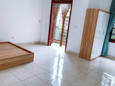 Chính chủ cho thuê căn hộ 2N1K tại phố chùa láng 7475