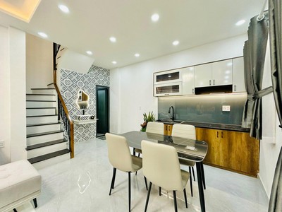 Chính chủ cho thuê căn hộ 2N1K tại phố chùa láng 7793