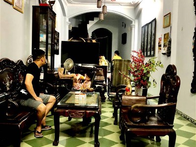 Chính chủ cho thuê căn hộ 2N1K tại phố chùa láng 8249