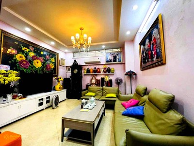Chính chủ cho thuê căn hộ 2N1K tại phố chùa láng 8072
