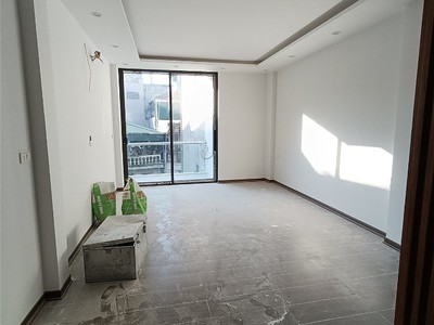 Chính chủ cho thuê căn hộ 2N1K tại phố chùa láng 7372