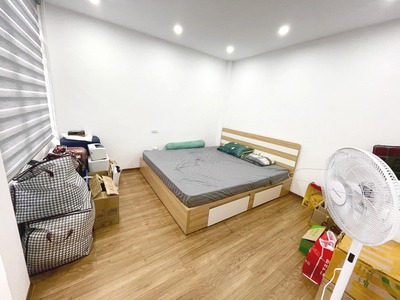 Chính chủ cho thuê căn hộ 2N1K tại phố chùa láng 7304