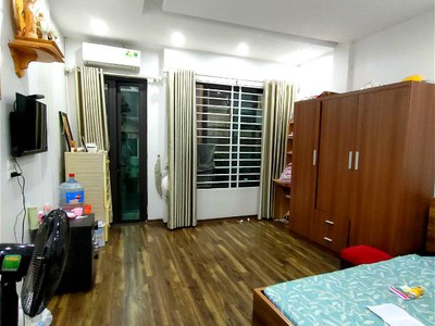 Chính chủ cho thuê căn hộ 2N1K tại phố chùa láng 8369
