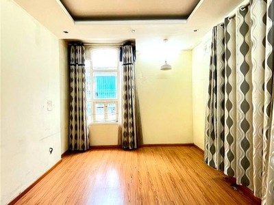Chính chủ cho thuê căn hộ 2N1K tại phố chùa láng 8223