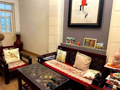 Chính chủ cho thuê căn hộ 2N1K tại phố chùa láng 8011
