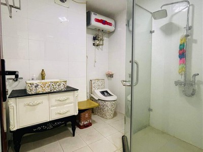Chính chủ cho thuê căn hộ 2N1K tại phố chùa láng 8302