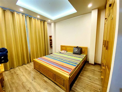 Chính chủ cho thuê căn hộ 2N1K tại phố chùa láng 8096