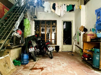 Chính chủ cho thuê căn hộ 2N1K tại phố chùa láng 8501