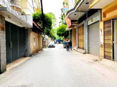 Chính chủ cho thuê căn hộ 2N1K tại phố chùa láng 7630