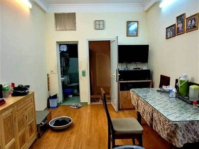 Chính chủ cho thuê căn hộ 2N1K tại phố chùa láng 7693