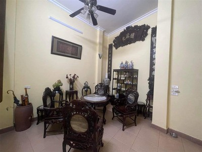 Chính chủ cho thuê căn hộ 2N1K tại phố chùa láng 8436