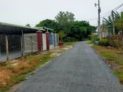 Cần bán gấp căn nhà mặt tiền giá rẻ tại huyện bến cầu tỉnh  tây ninh 3