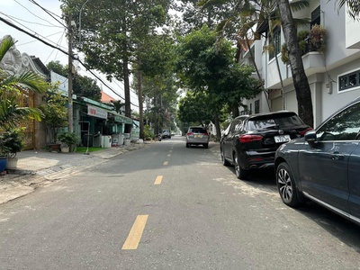 Chính chủ cho thuê căn hộ 2N1K tại phố chùa láng 8527