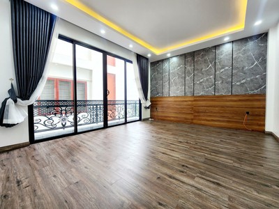 Chính chủ cho thuê căn hộ 2N1K tại phố chùa láng 8190