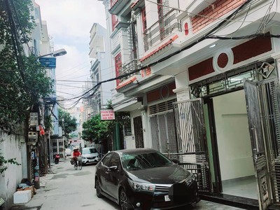 Chính chủ cho thuê căn hộ 2N1K tại phố chùa láng 8150