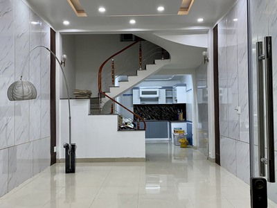 Chính chủ cho thuê căn hộ 2N1K tại phố chùa láng 8155