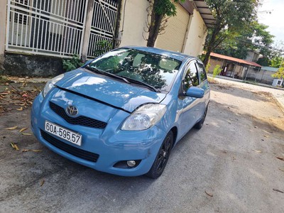 Cần tiền bán gấp xe TOYOTA YARIS 2009 số tự động, 1